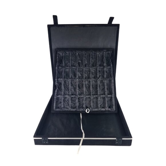 Chess set Storage Box Black Velvet Gift Box for jewelry and personal storage - Picture 5 of 17
